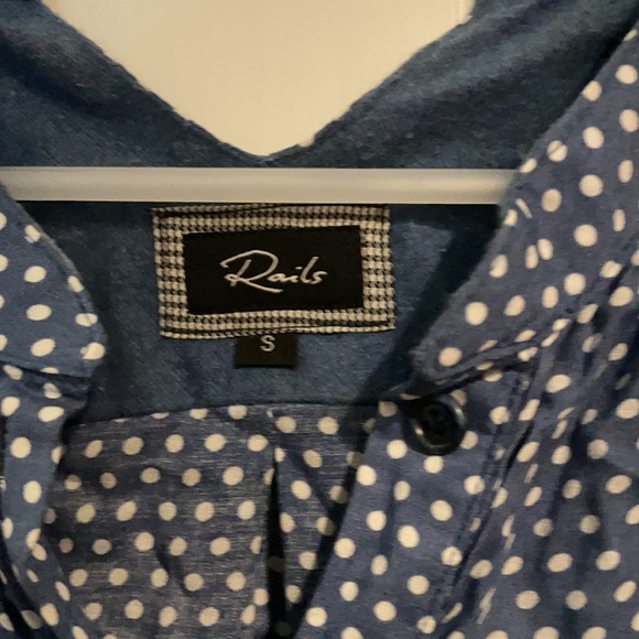 Rails Polka Dotted short sleeve button down shirt - Picture 2 of 4